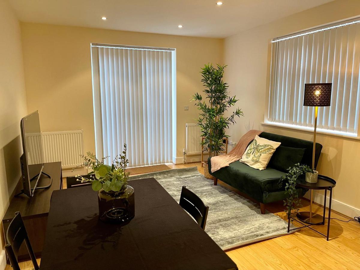 لندن Mapesbury Dell Apartment المظهر الخارجي الصورة